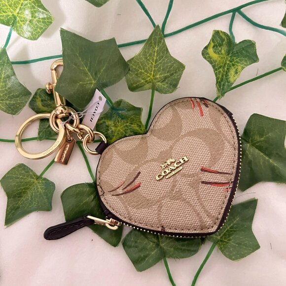 coach Heart Pouch Bag Charm In Signature Canvas With Heart And Star Print ck071 - Picture 1 of 5